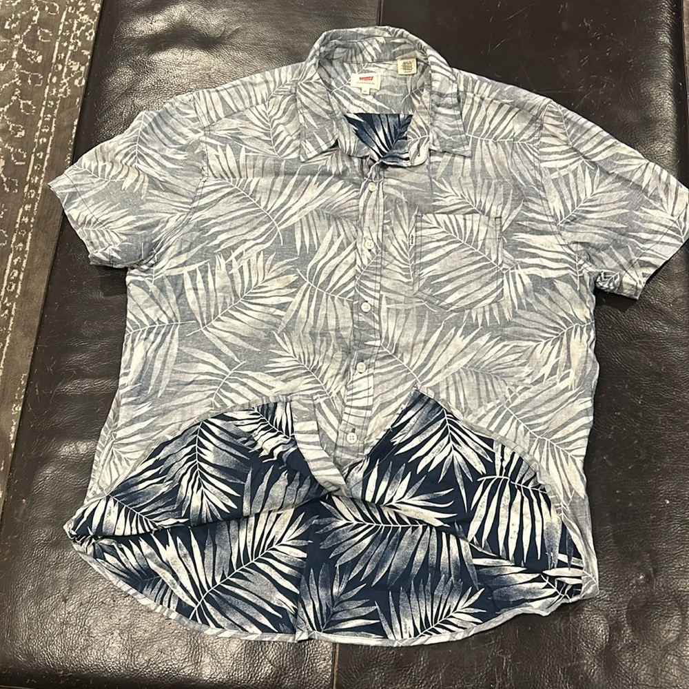 Levi’s faded print button up shirt